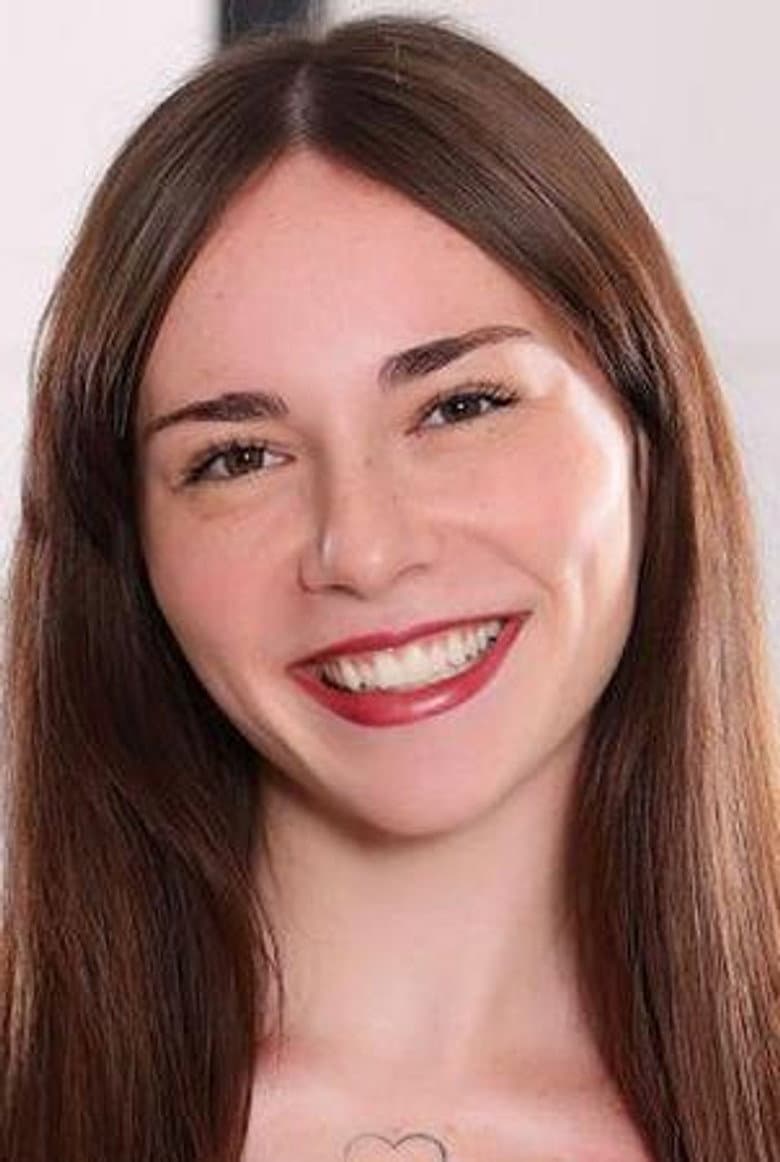 Tess Thompson