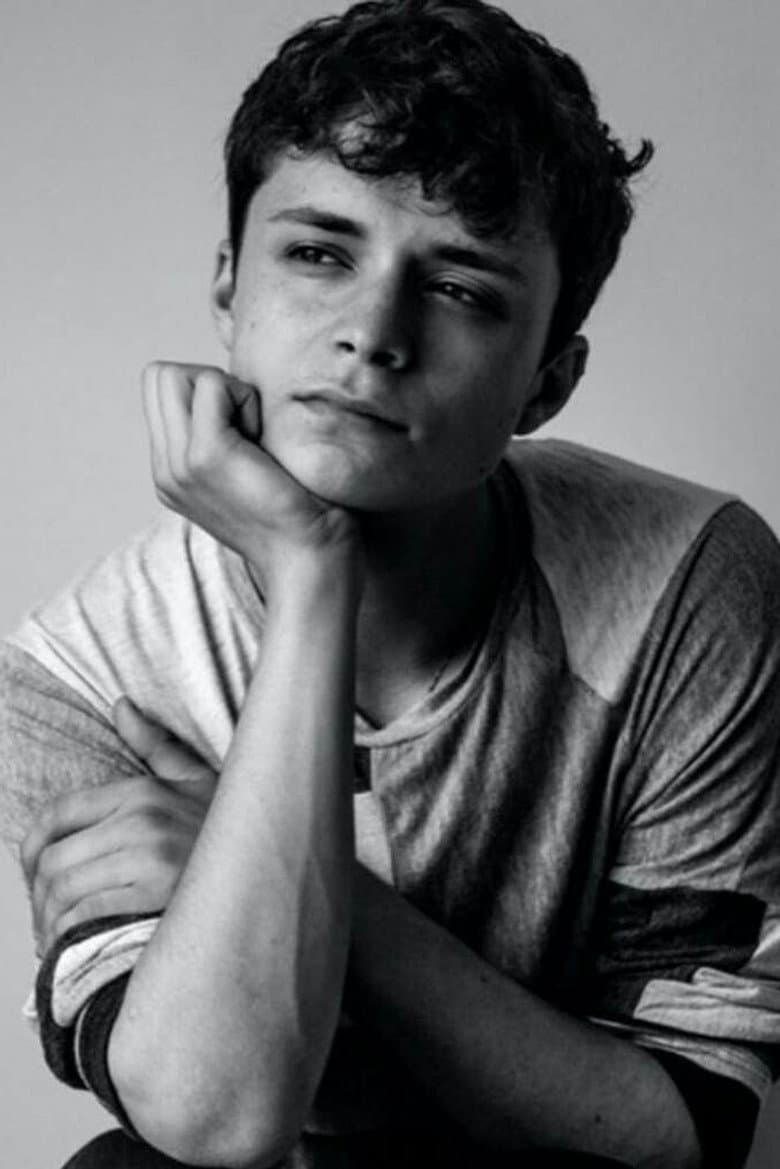Lucas Jade Zumann