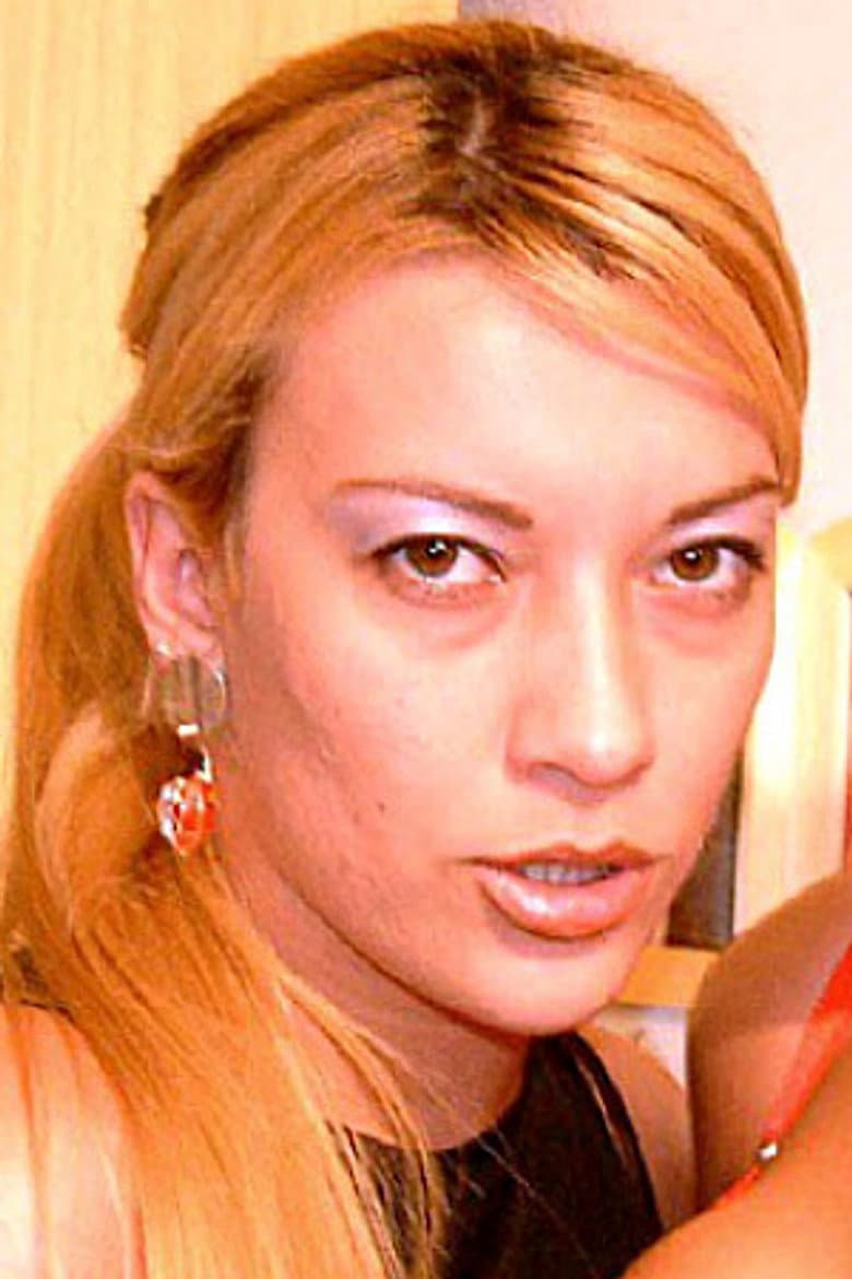 Camila Oliver
