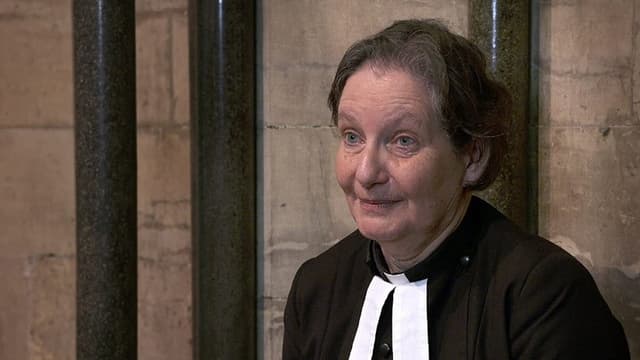 Britain's Great Cathedrals with Tony Robinson