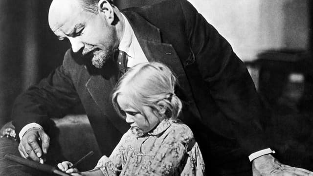 Lenin in 1918