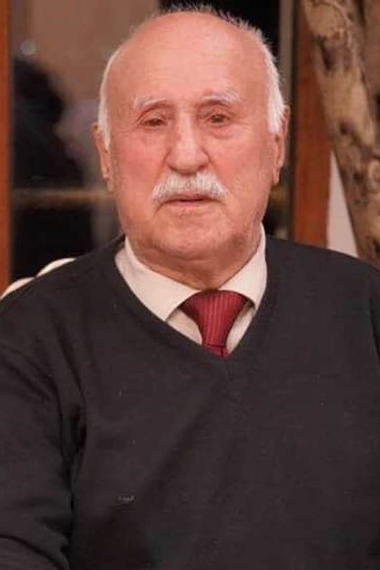 Macnun Hacibayov