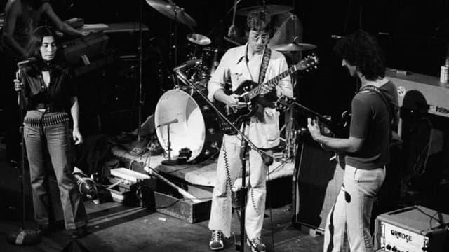 Frank Zappa, John Lennon & Yoko Ono: At Fillmore East