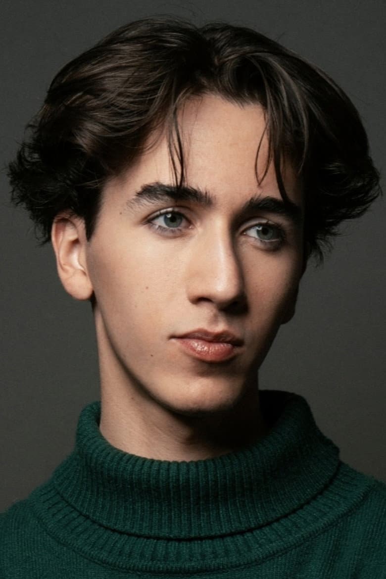 Axel Madrazo