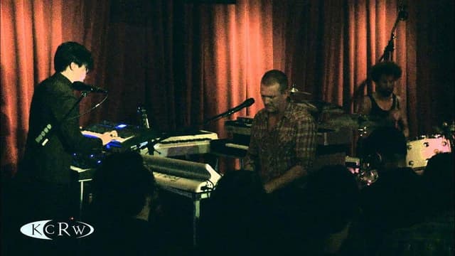 Queens of the Stone Age: KCRW 2013