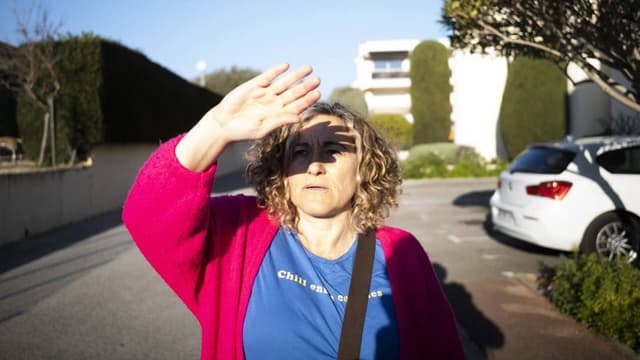 Tu m'entends ? Tu m'écoutes ?
