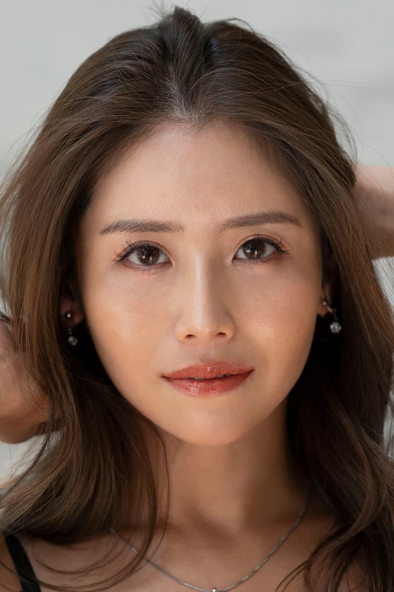 Kana Miyashita